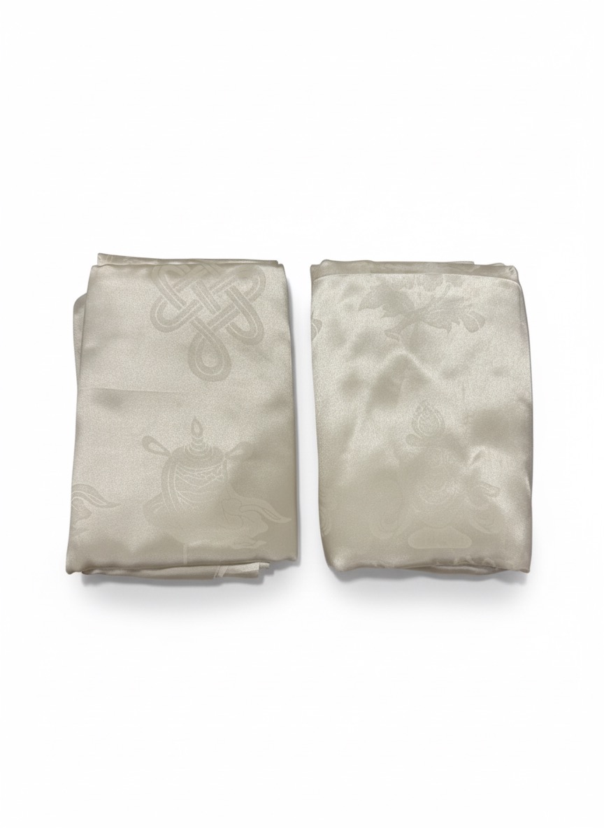 Tashikhadhar (Ceremonial Scarf)